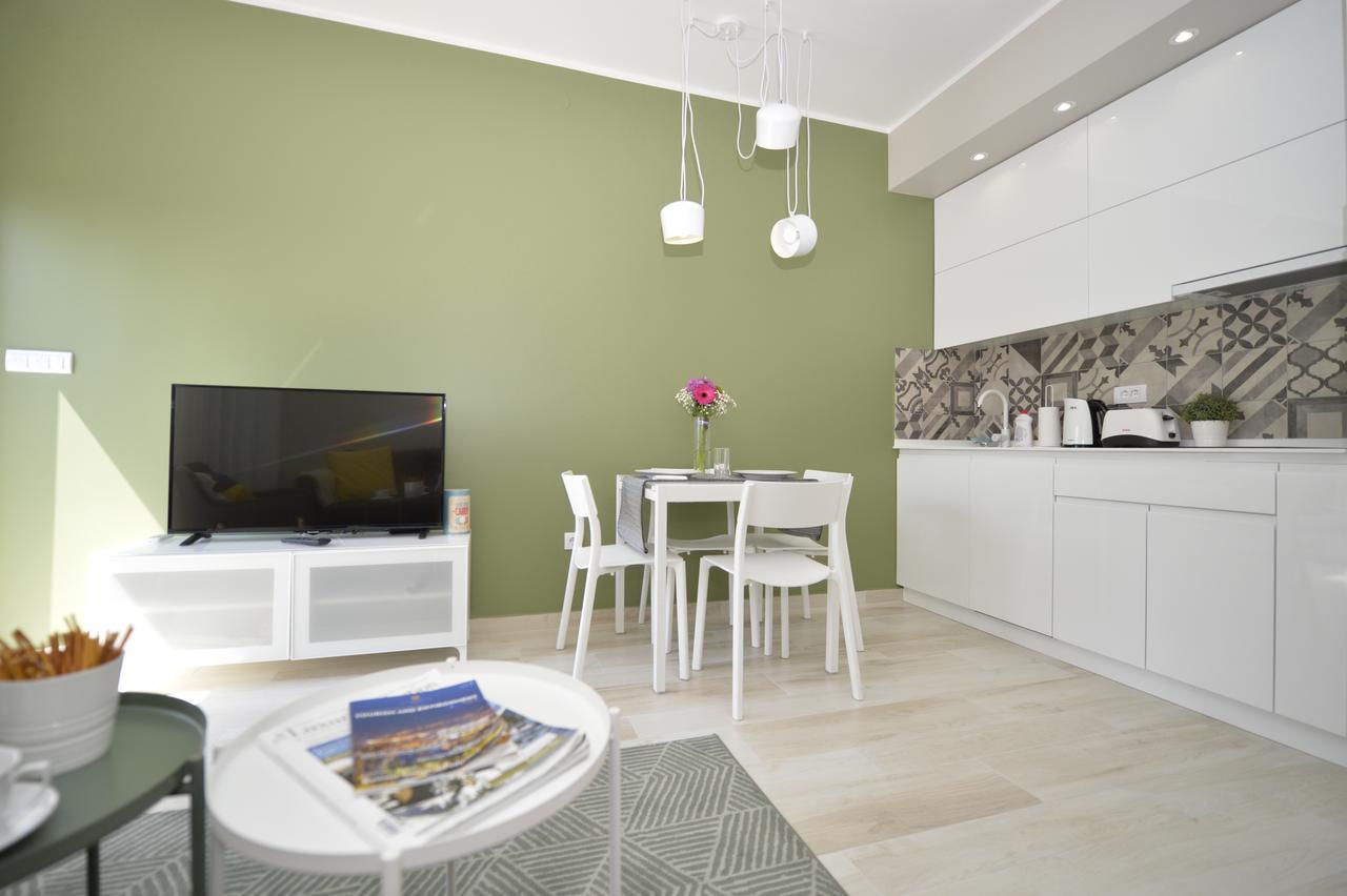 Apartment Line One Tivat Exteriör bild